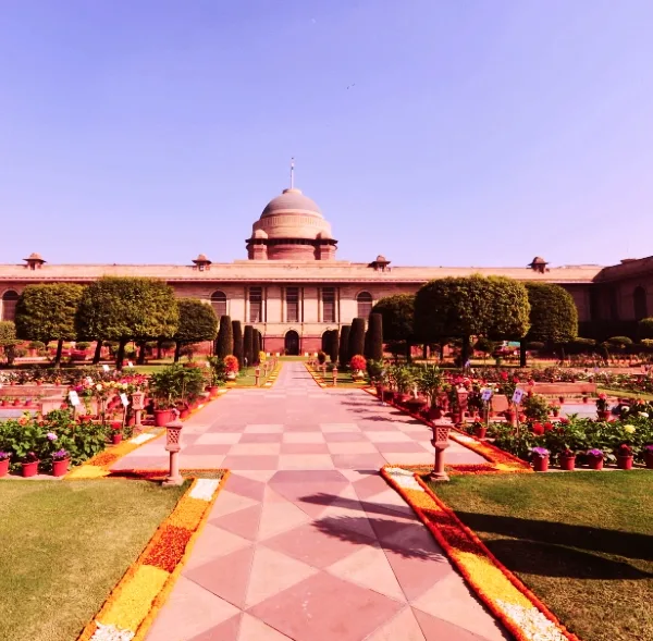 फैमिली संग जाए दिल्ली की फेमस जगह अमृत उद्यान, जानें अमृत उद्यान के बारे में सबकुछ विस्तार से